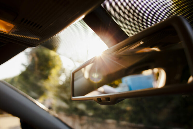 close-up-rearview-mirror-sunshine